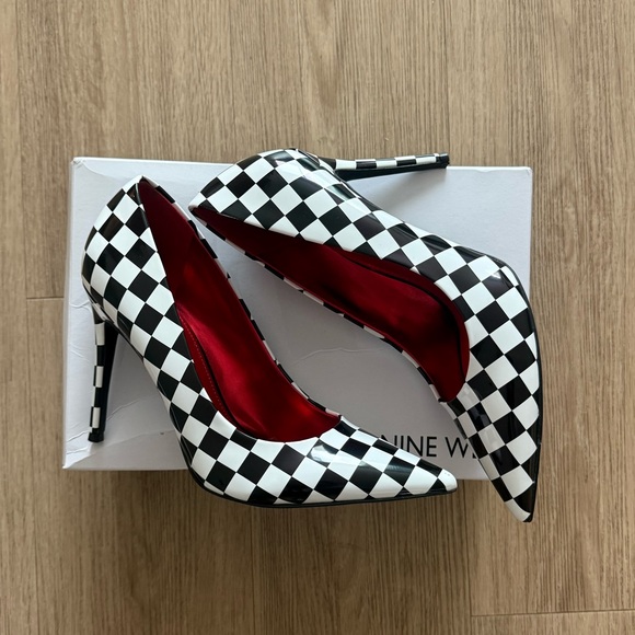 NINE WEST Fresh Pointy Toe Pumps - Picture 5 of 5